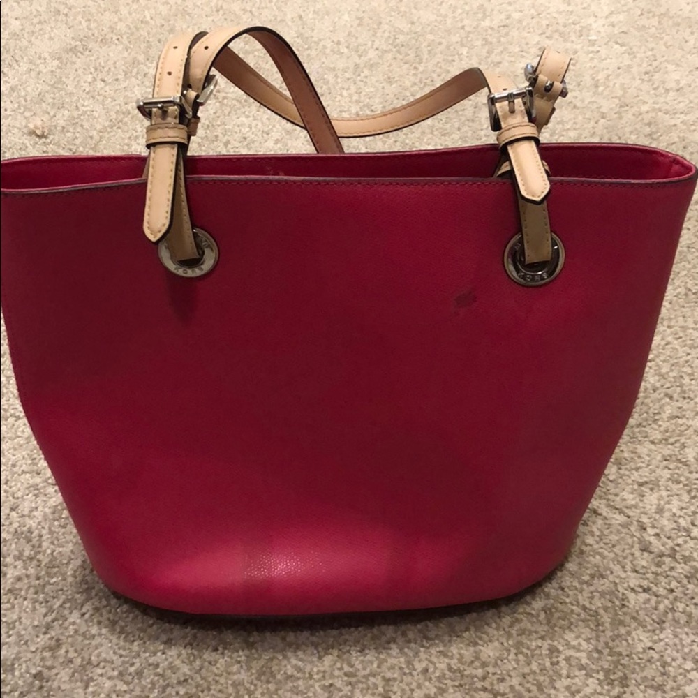 Pink tote